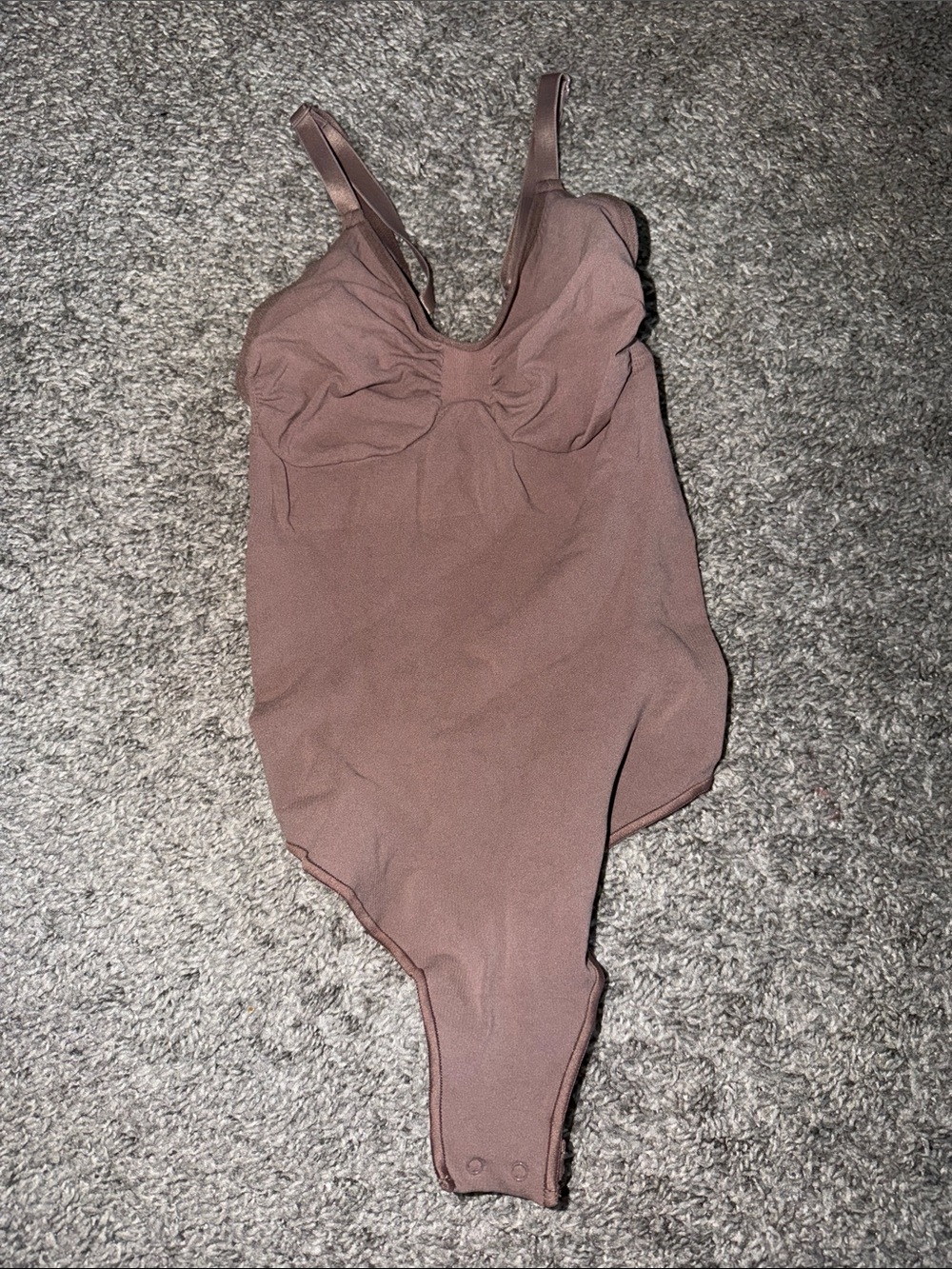 Skims sculpting thong Bodysuit Umber